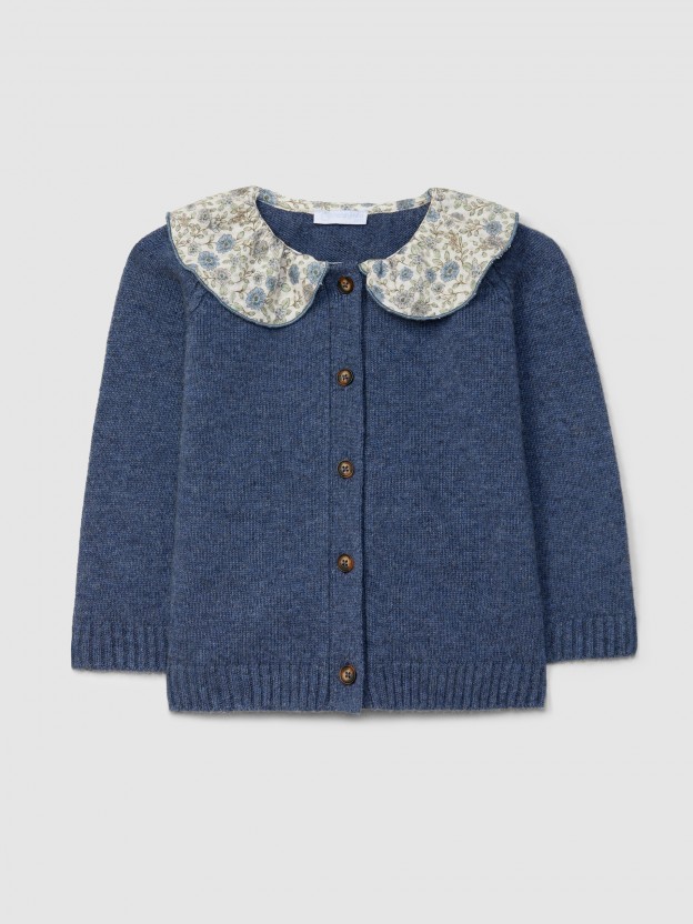 Knitted jacket with print collar Knitted jacket with print collar