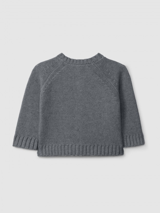 Knitted cardigan with a round neck