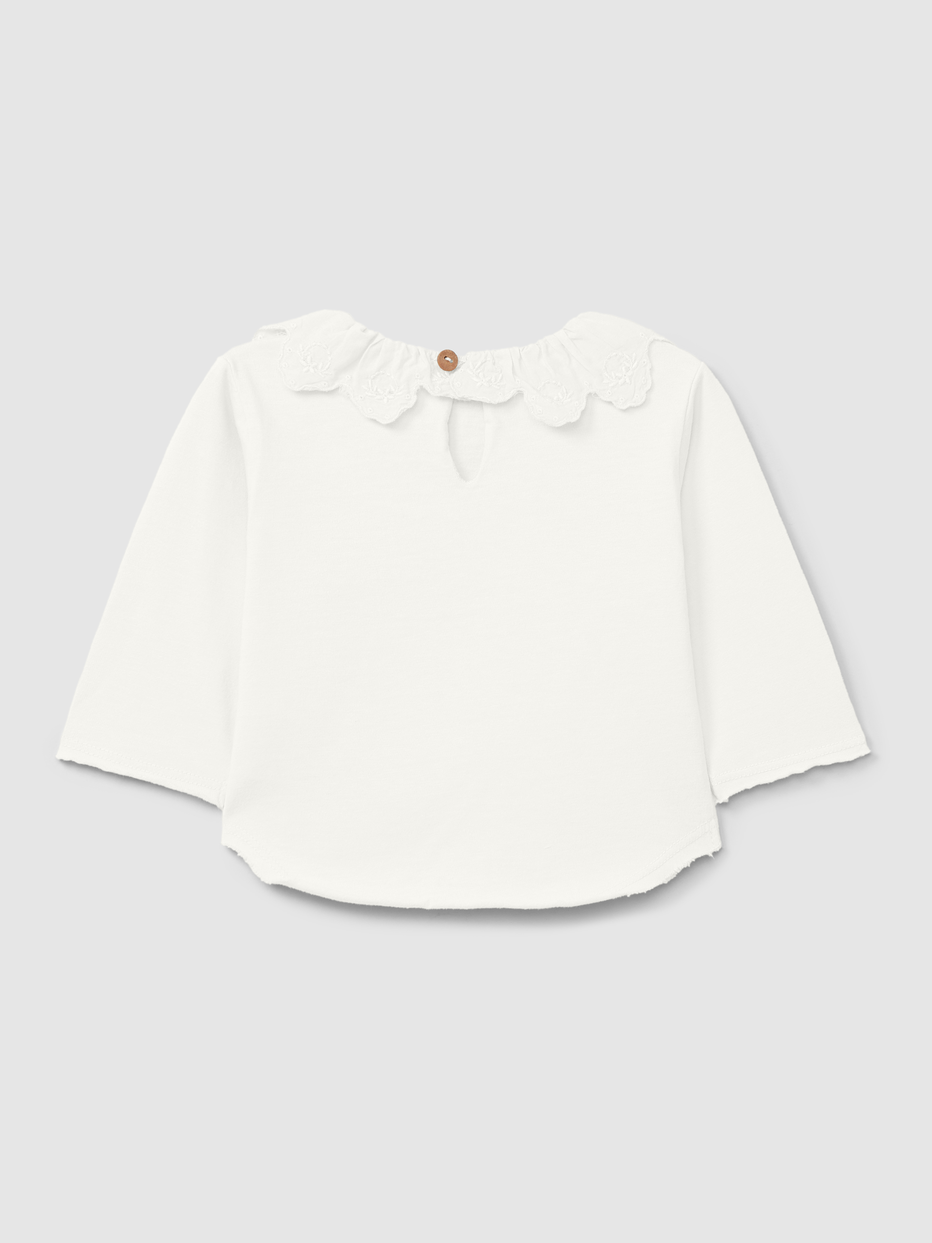 Camiseta de manga larga con cuello de volante en bordado inglés en algodón orgánico