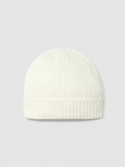 Knitted beanie with cable-knit detail Knitted beanie with cable-knit detail