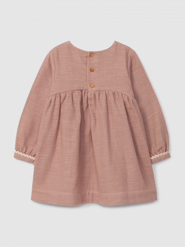 Robe avec détail brodé et galon Robe avec détail brodé et galon
