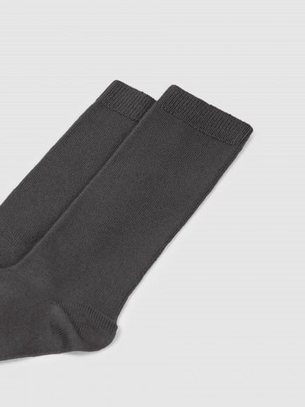 Plain stitch basic knee high socks Cóndor Plain stitch basic knee high socks Cóndor