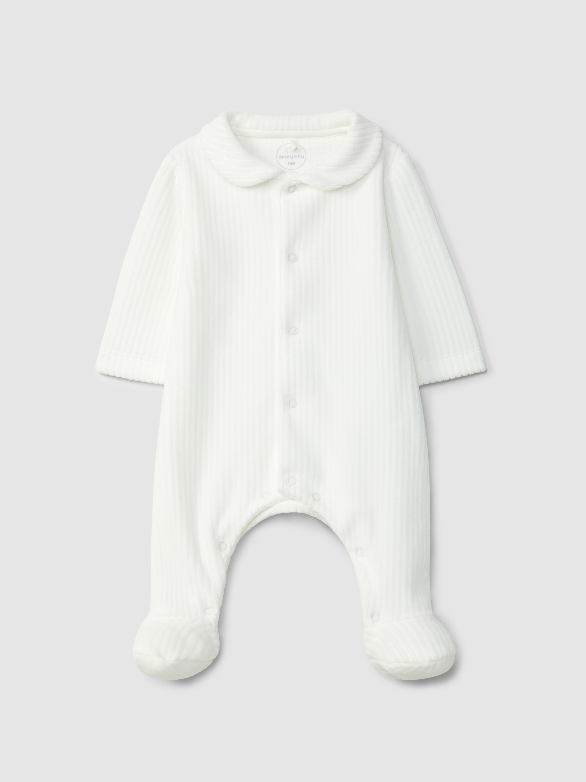 Babygrow gift box, beanie and burping blanket
