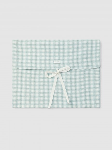 Print envelope first outfit