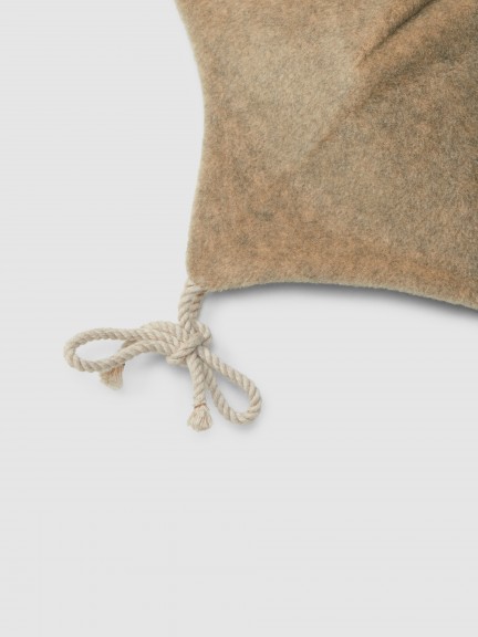 Fleece beanie with drawstring Fleece beanie with drawstring