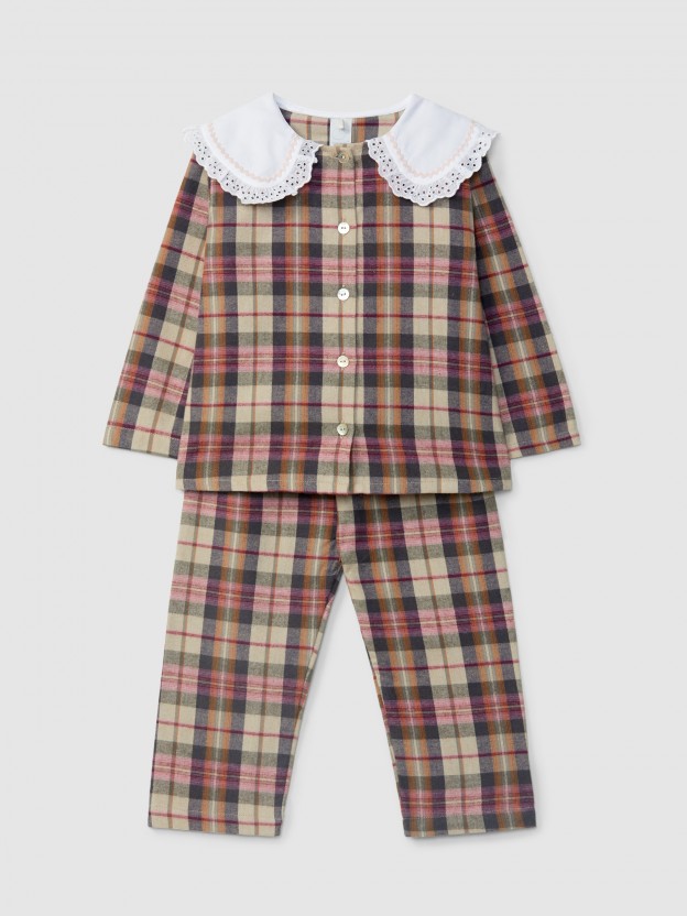Pijama cuadros cuello bordado ingl�s