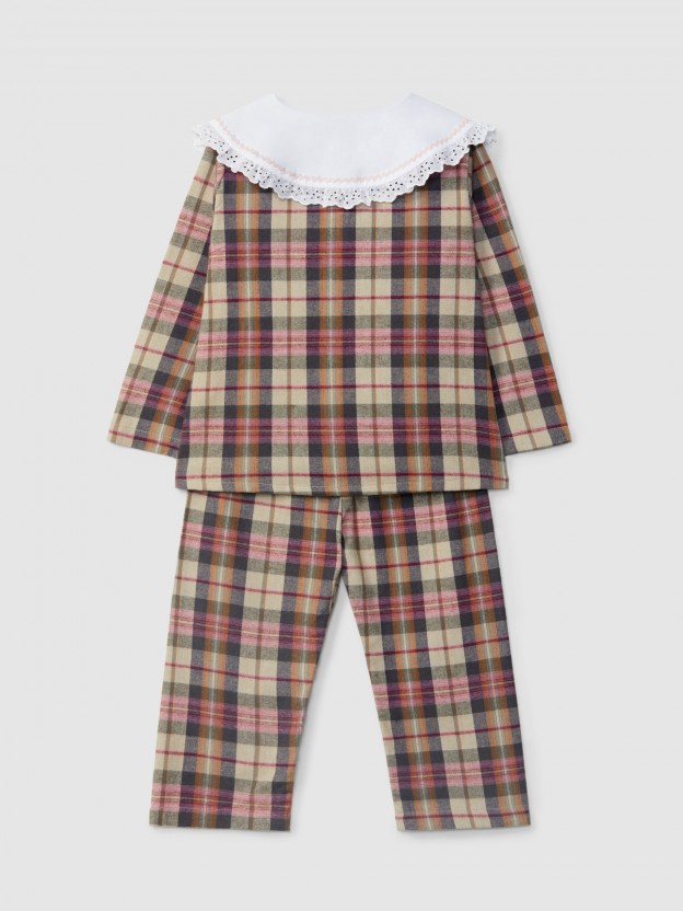 Pijama cuadros cuello bordado ingl�s
