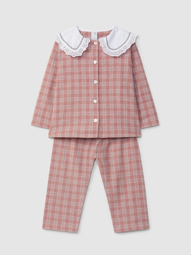 Pijama xadrez gola bordado inglês e espilha Pijama xadrez gola bordado inglês e espilha