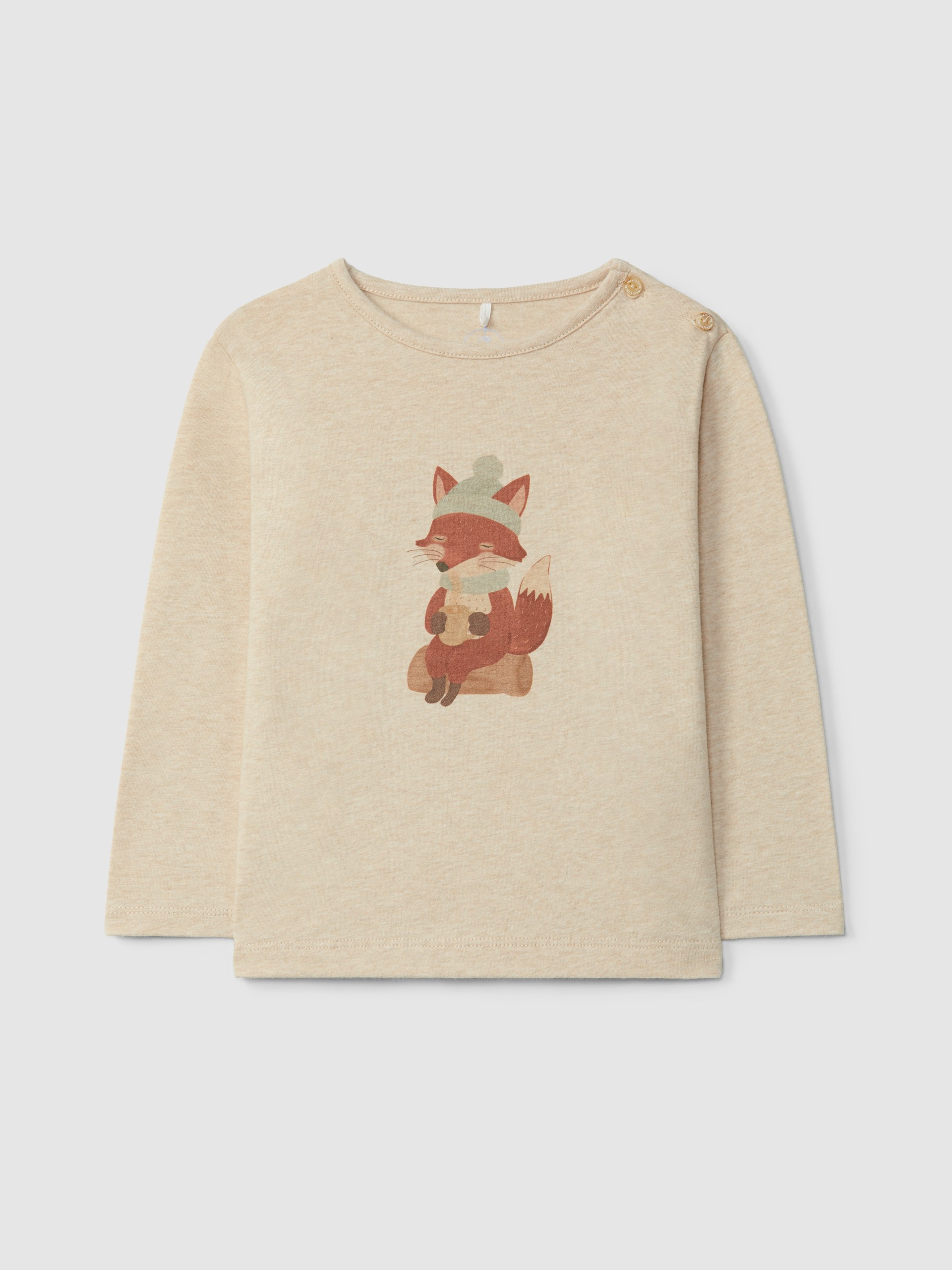 Longsleeve fox drinking hot chocolate